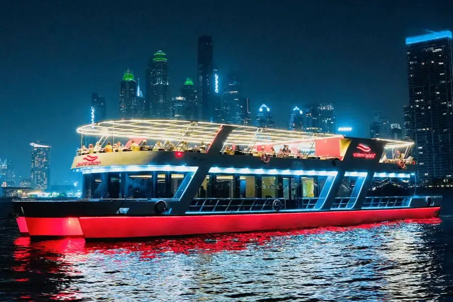 Luxury Dinner Cruise Dubai